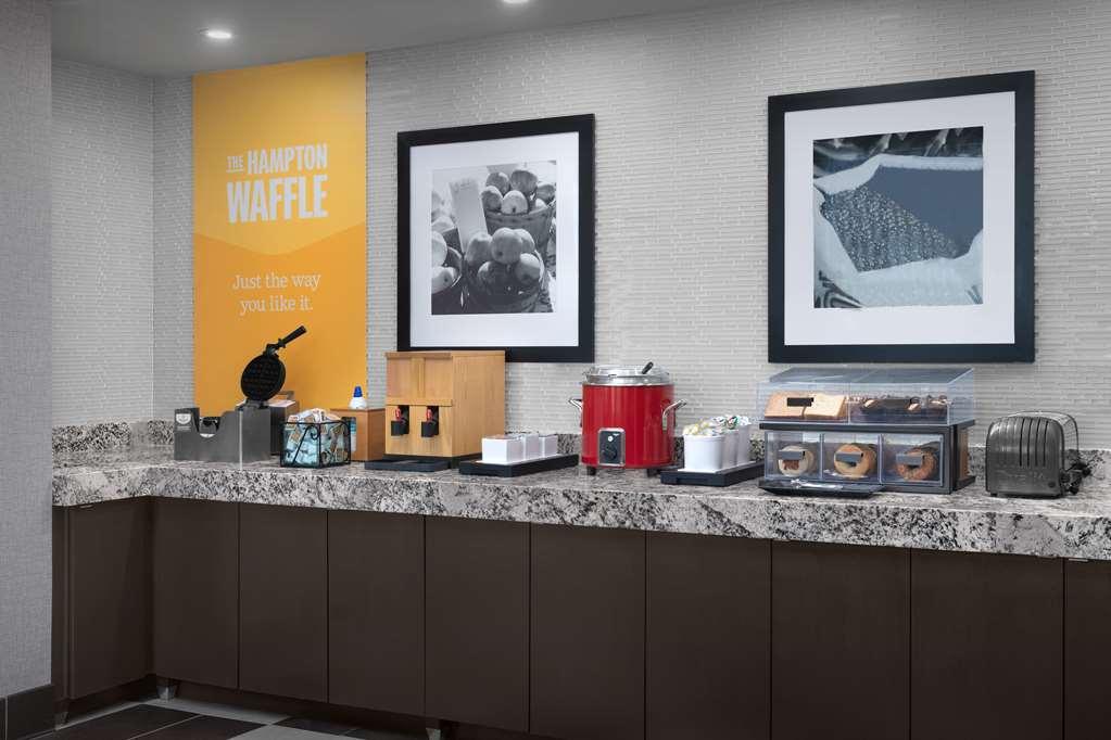 Hampton Inn Washington Dc Noma Union Station Restoran foto